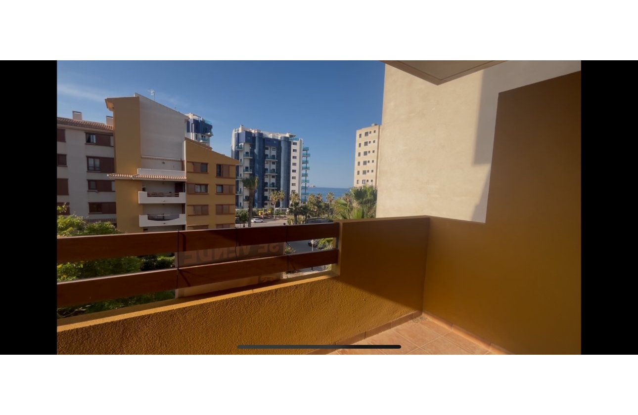 Resale - Apartment / flat - Orihuela Costa - Punta Prima
