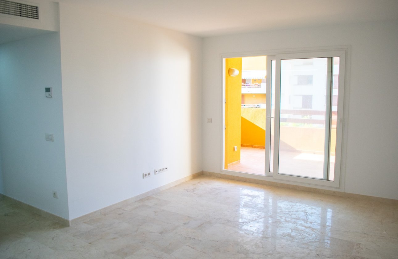Resale - Apartment / flat - Orihuela Costa - Punta Prima