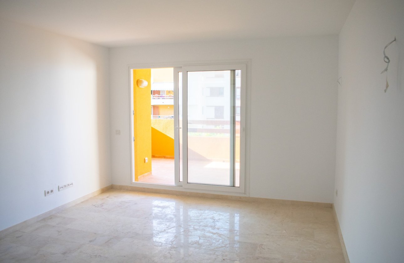 Resale - Apartment / flat - Orihuela Costa - Punta Prima