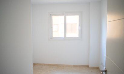 Resale - Apartment / flat - Orihuela Costa - Punta Prima