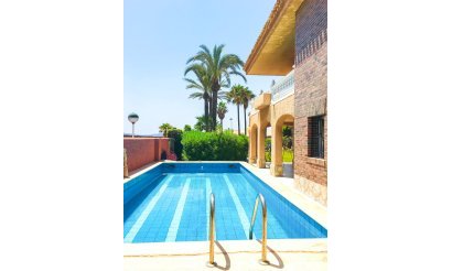 Resale - Villa - Cartagena - La Manga del Mar Menor