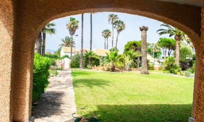 Resale - Villa - Cartagena - La Manga del Mar Menor