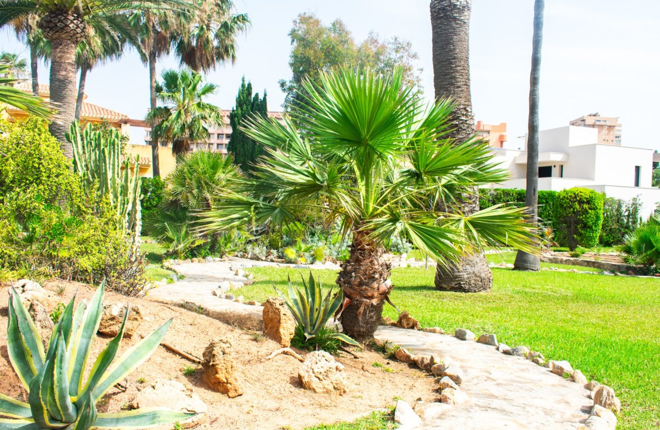 Resale - Villa - Cartagena - La Manga del Mar Menor