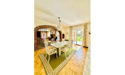 Resale - Villa - Cartagena - La Manga del Mar Menor