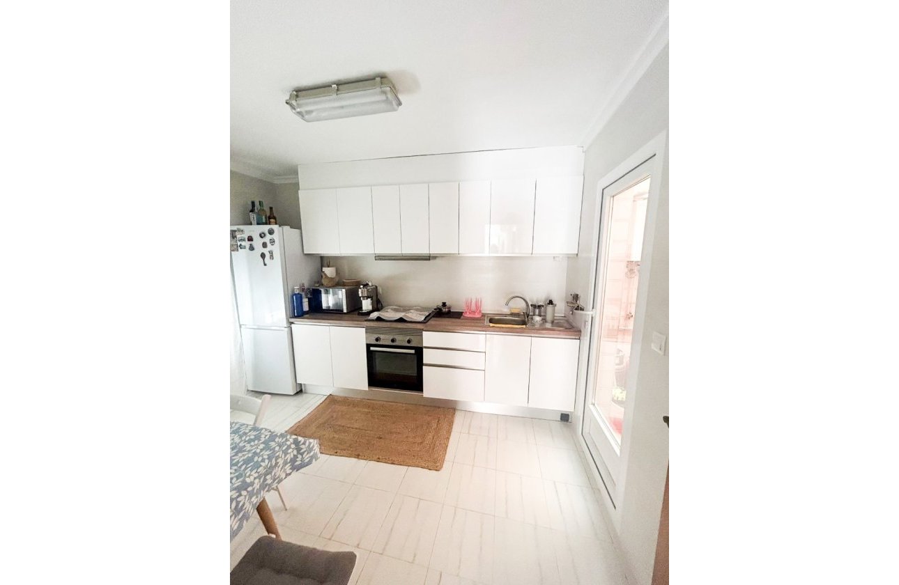 Resale - Duplex - Torrevieja - Centro