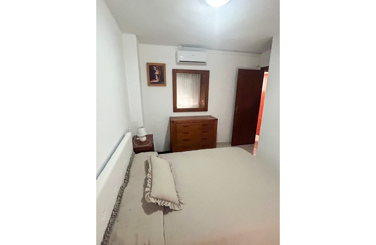 Resale - Duplex - Torrevieja - Centro