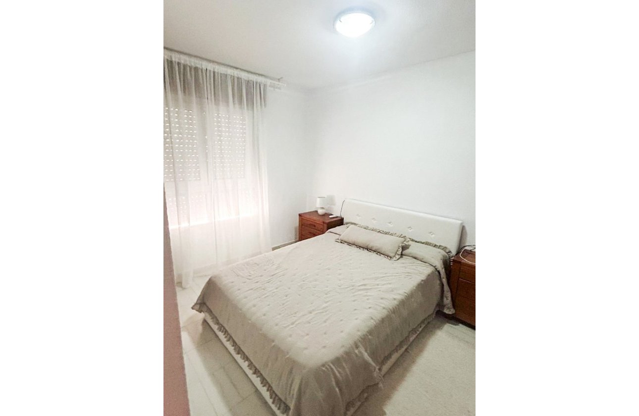 Resale - Duplex - Torrevieja - Centro