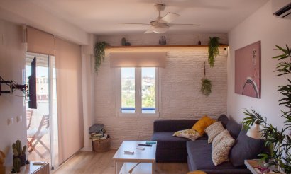 Resale - Apartment / flat - Torrevieja - La Mata