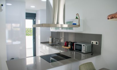 Resale - Villa - Torrevieja - La Siesta - El Salado - Torreta