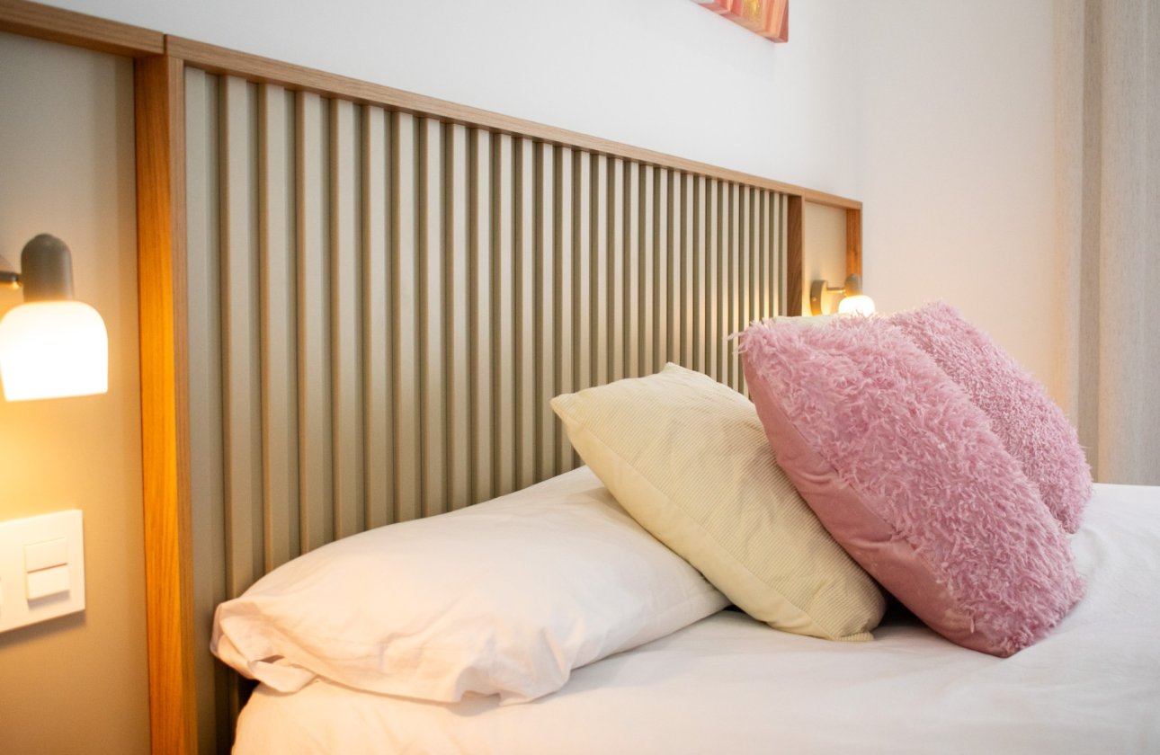 Resale - Villa - Torrevieja - La Siesta - El Salado - Torreta