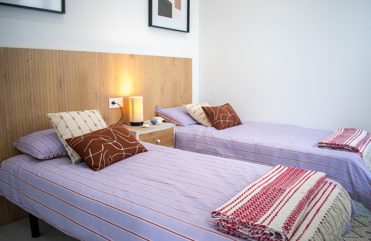 Resale - Villa - Torrevieja - La Siesta - El Salado - Torreta