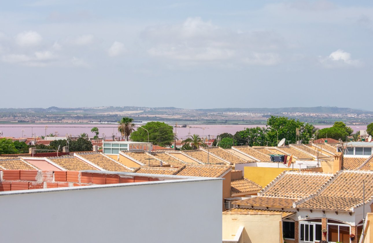 Resale - Villa - Torrevieja - La Siesta - El Salado - Torreta