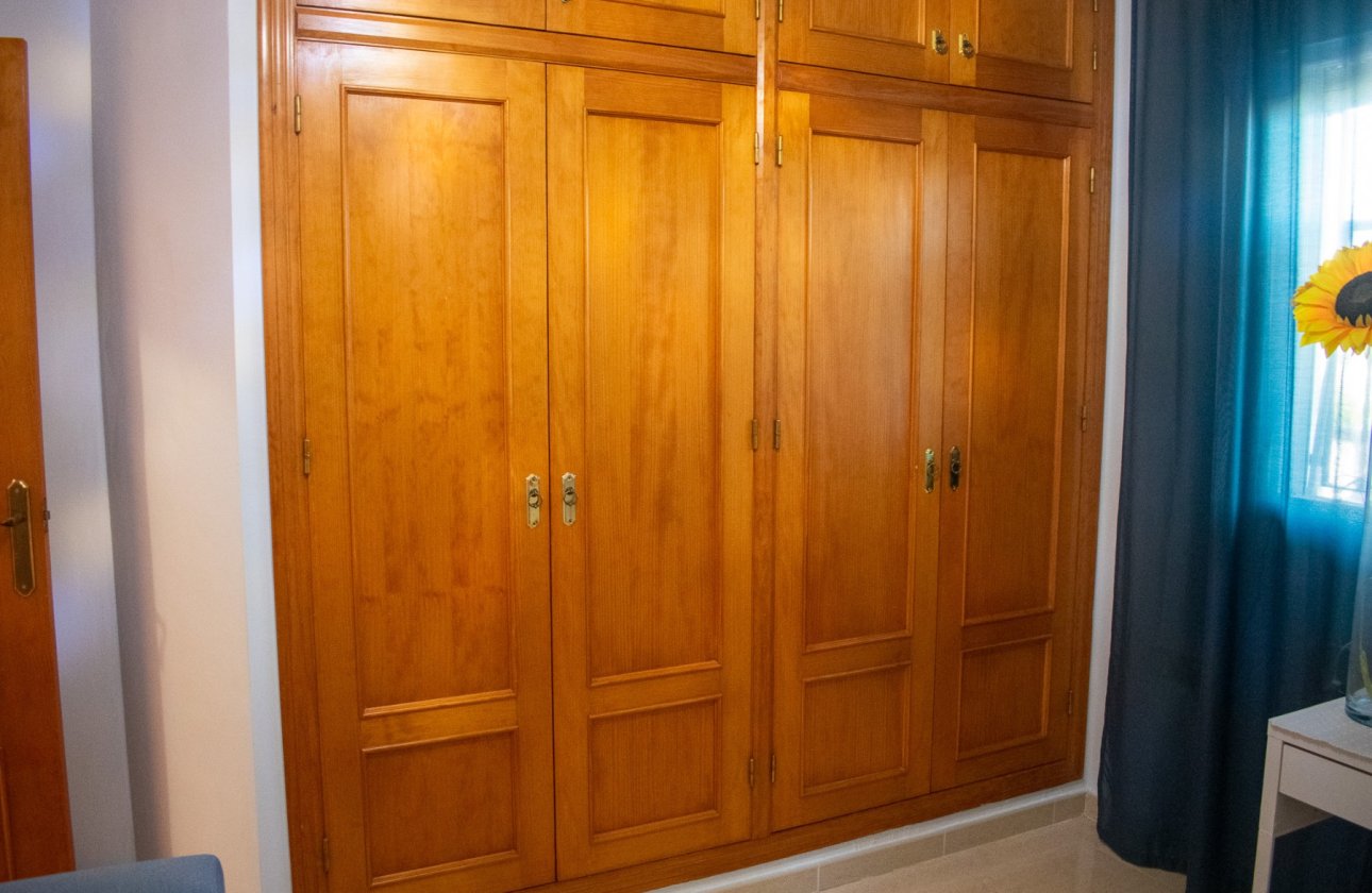 Resale - Apartment / flat - Orihuela Costa - Los Dolses