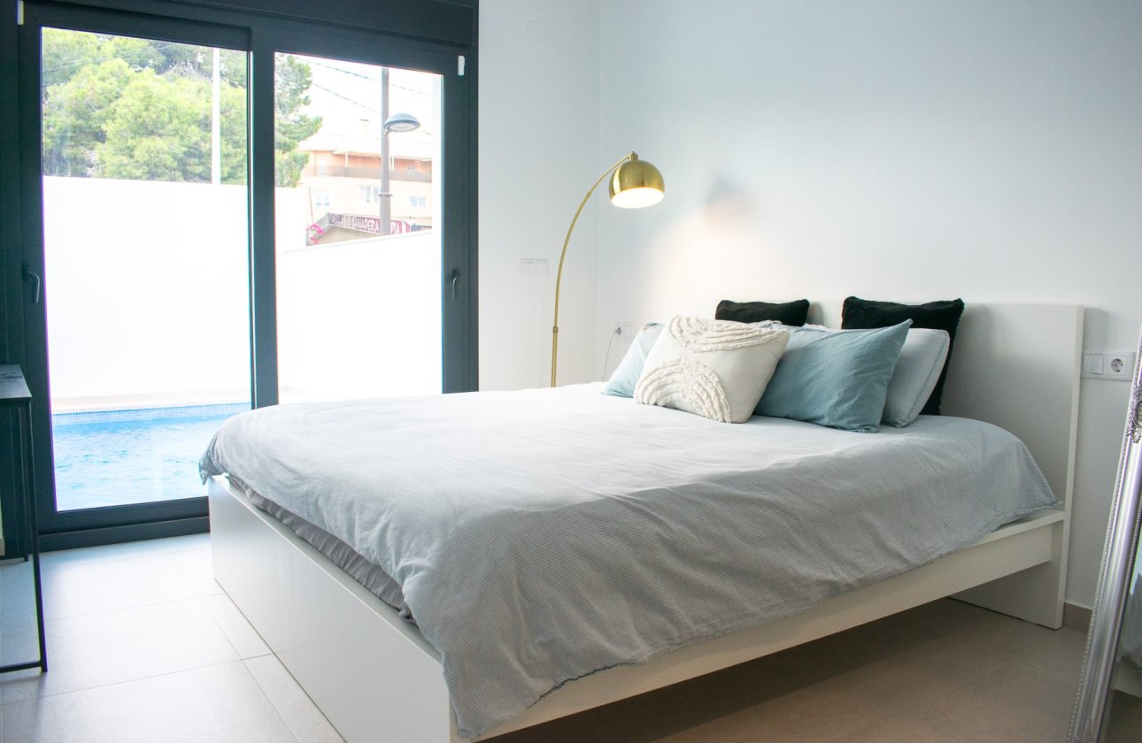 Resale - Villa / Semi detached - Formentera del Segura - Formentera de Segura