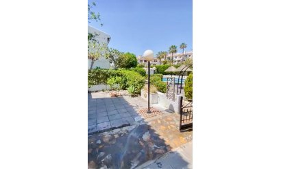 Resale - Villa - Orihuela Costa