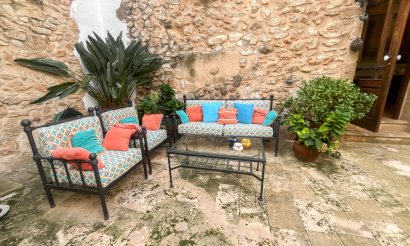 Resale - Villa / Semi detached - Jávea