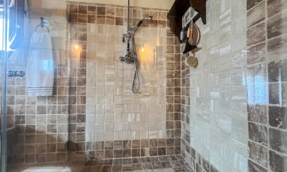 Resale - Villa / Semi detached - Jávea