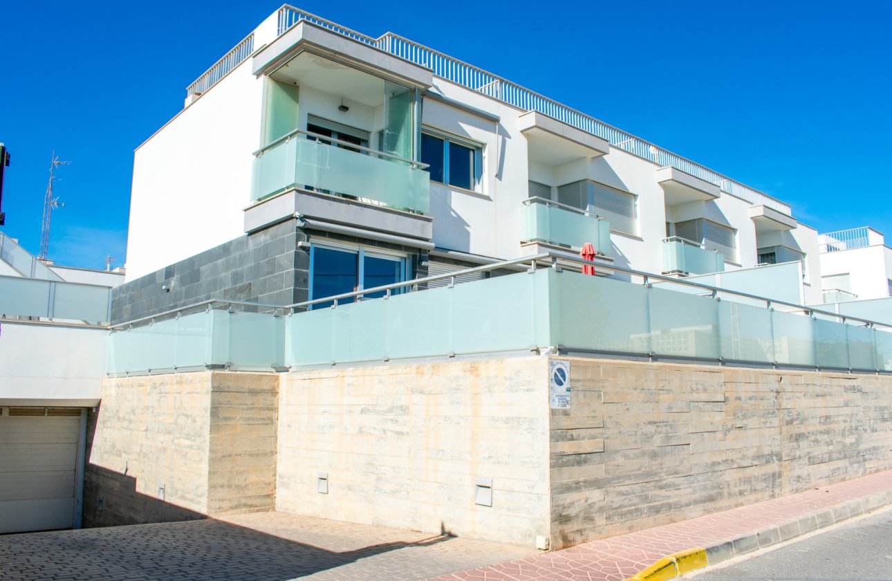 Resale - Villa - Guardamar del Segura - Guardamar Playa