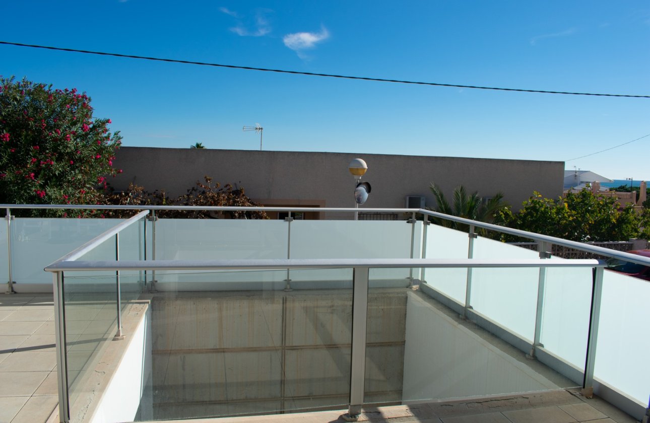 Resale - Villa - Guardamar del Segura - Guardamar Playa