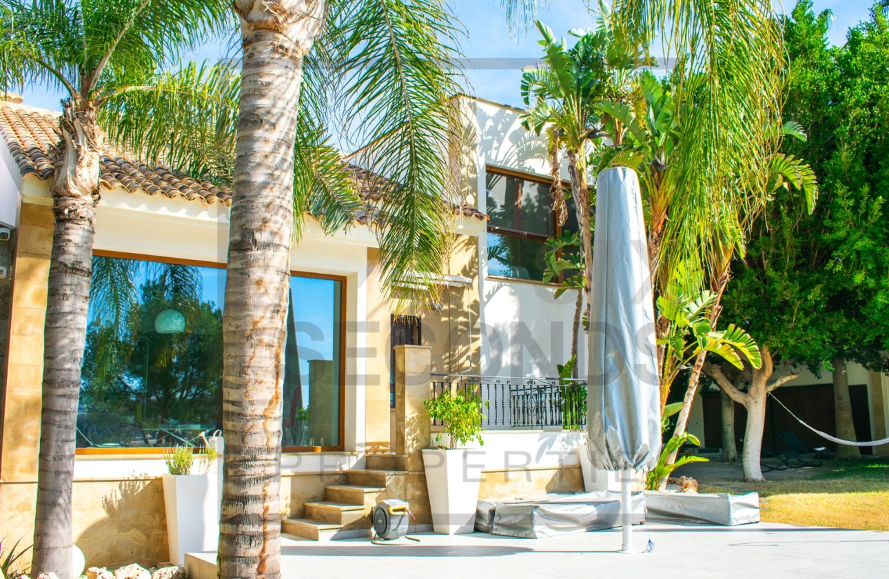 Resale - Villa - Algorfa - La Finca Golf Resort