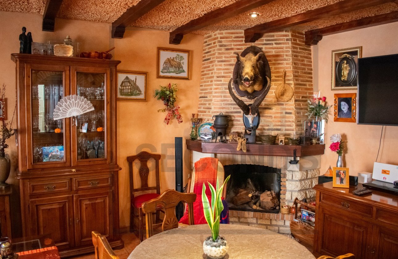 Resale - Villa / Semi detached - Guardamar del Segura - Guardamar pueblo