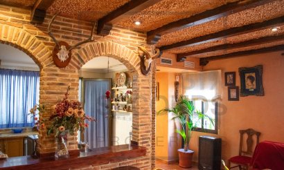 Resale - Villa / Semi detached - Guardamar del Segura - Guardamar pueblo