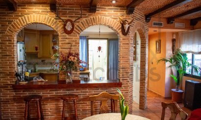 Resale - Villa / Semi detached - Guardamar del Segura - Guardamar pueblo