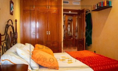 Resale - Villa / Semi detached - Guardamar del Segura - Guardamar pueblo