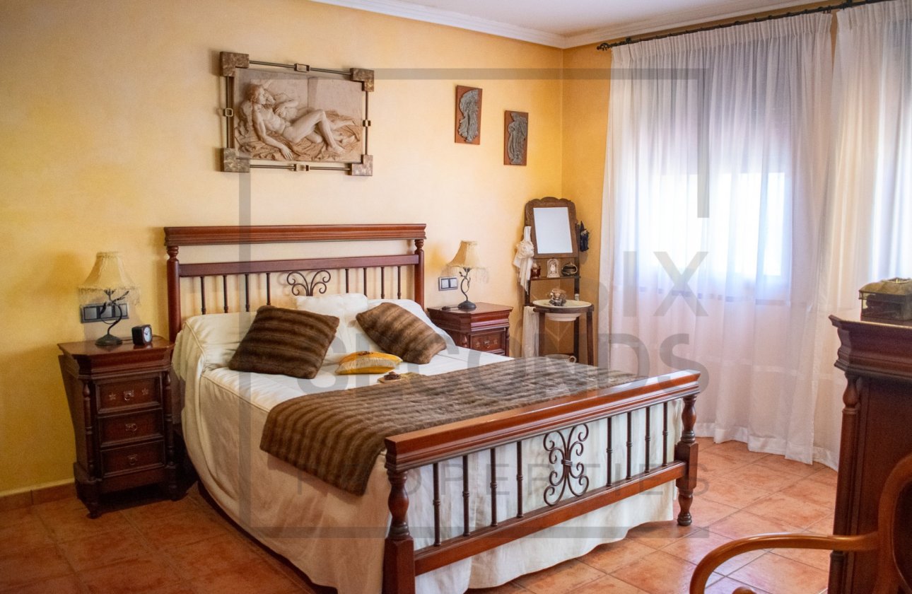 Resale - Villa / Semi detached - Guardamar del Segura - Guardamar pueblo