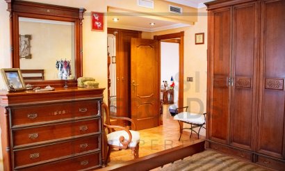 Resale - Villa / Semi detached - Guardamar del Segura - Guardamar pueblo