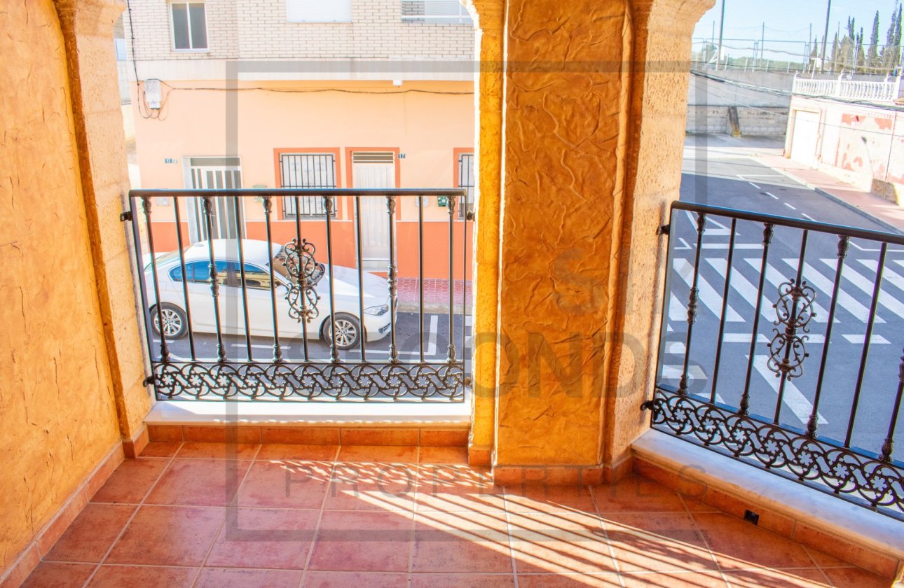 Resale - Villa / Semi detached - Guardamar del Segura - Guardamar pueblo