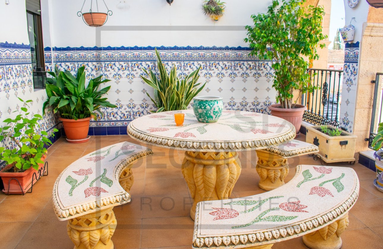 Resale - Villa / Semi detached - Guardamar del Segura - Guardamar pueblo