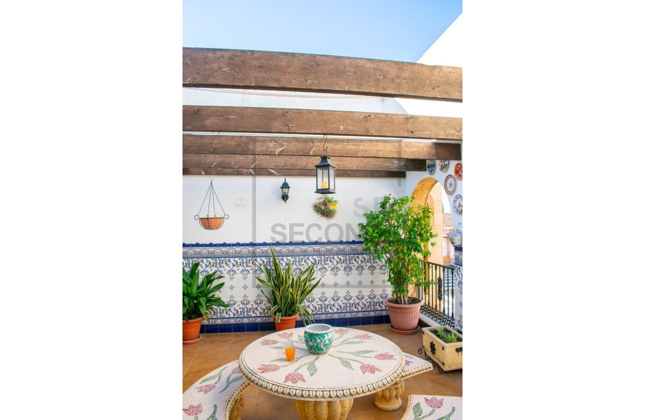 Resale - Villa / Semi detached - Guardamar del Segura - Guardamar pueblo