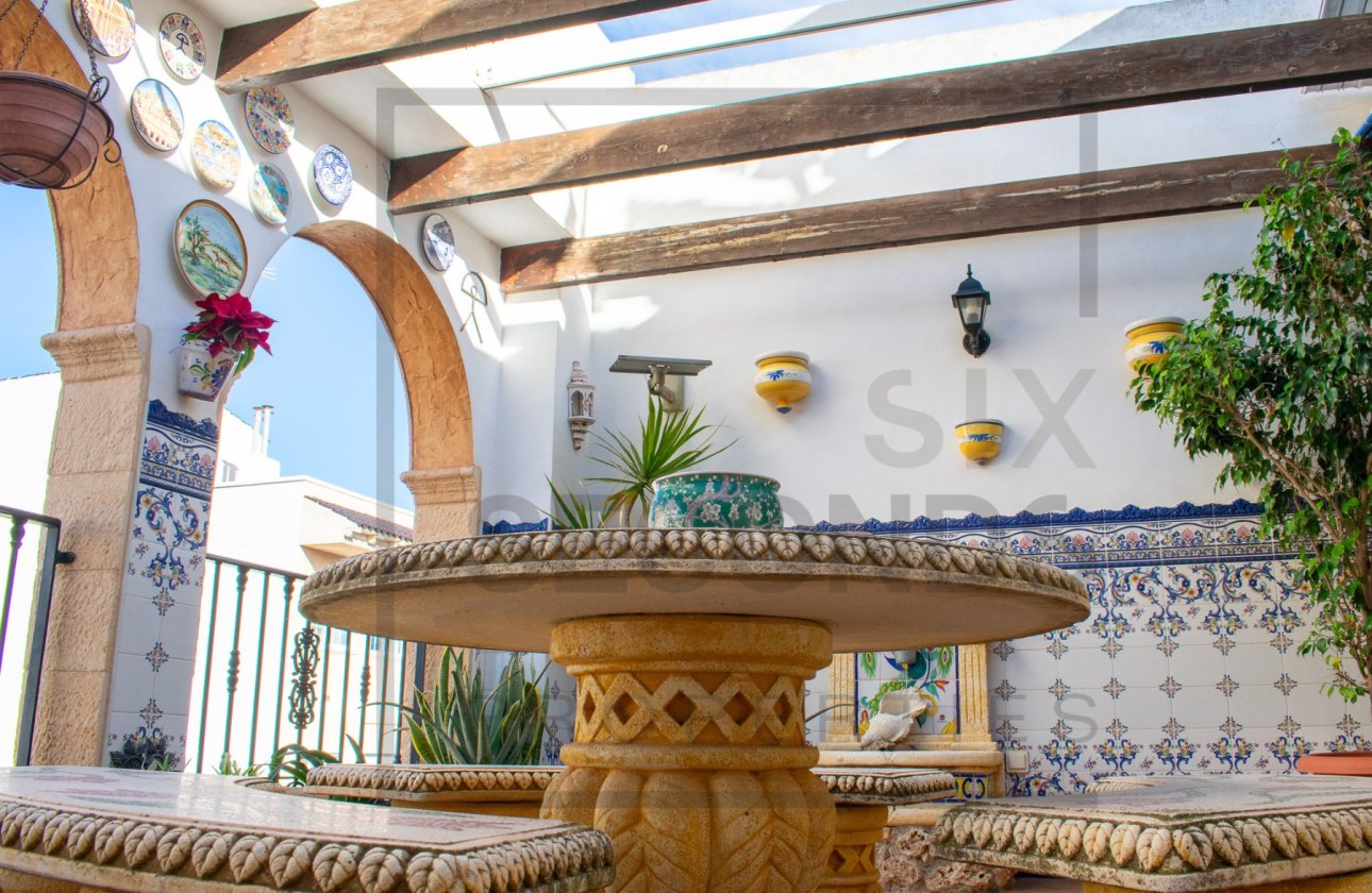 Resale - Villa / Semi detached - Guardamar del Segura - Guardamar pueblo