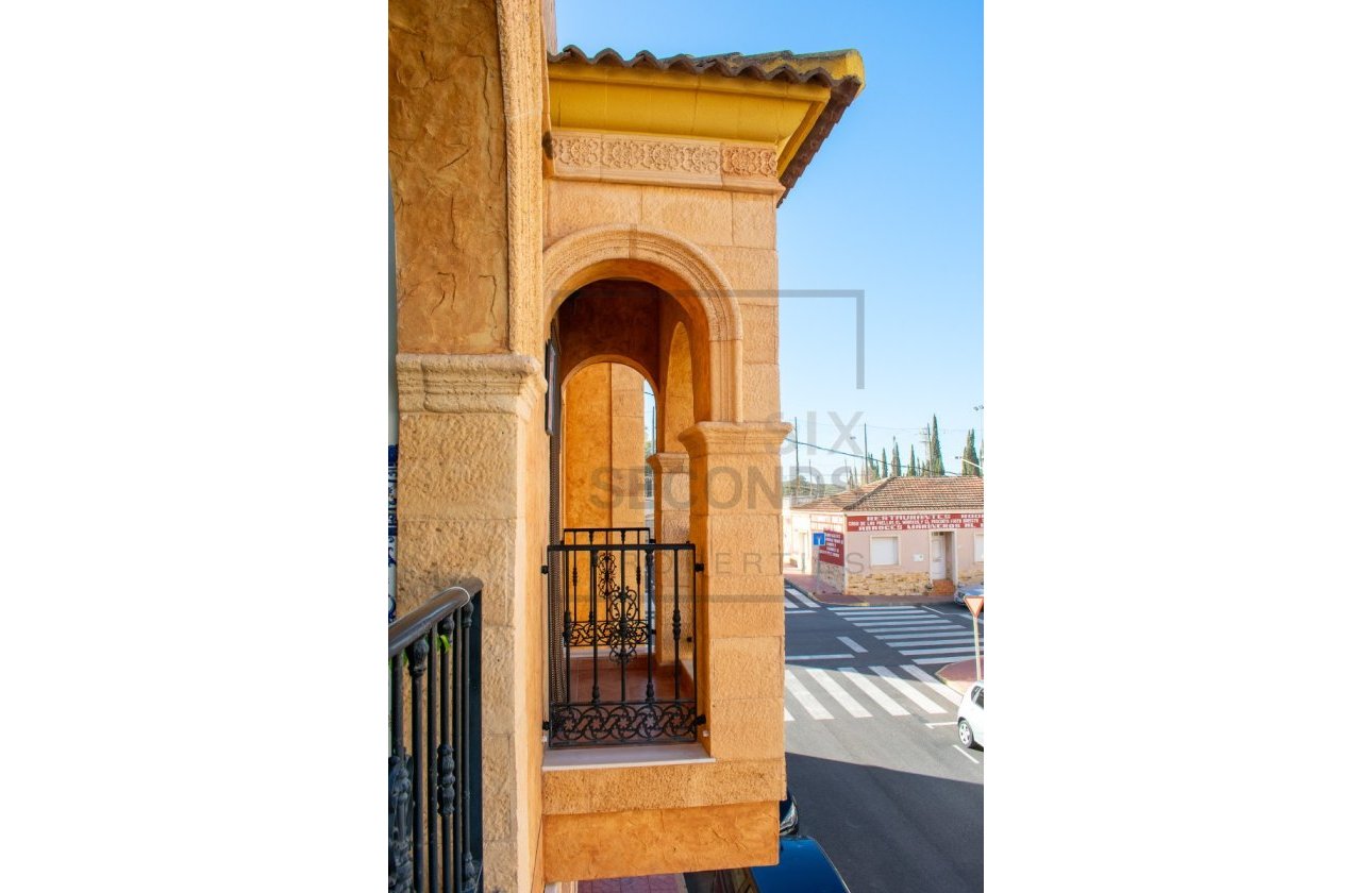 Resale - Villa / Semi detached - Guardamar del Segura - Guardamar pueblo