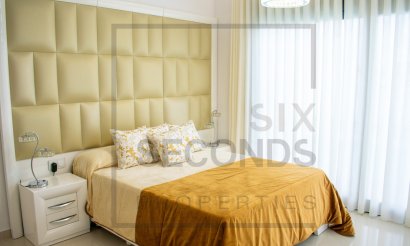 Reventa - Villa - San Miguel de Salinas - Urbanizaciones