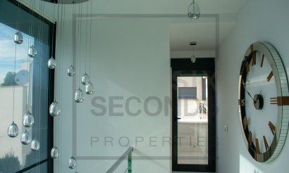 Reventa - Villa - San Miguel de Salinas - Urbanizaciones