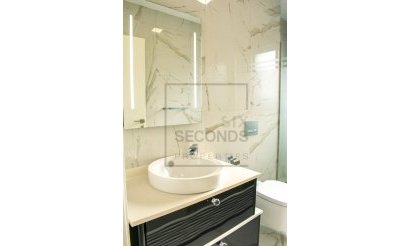 Reventa - Villa - San Miguel de Salinas - Urbanizaciones