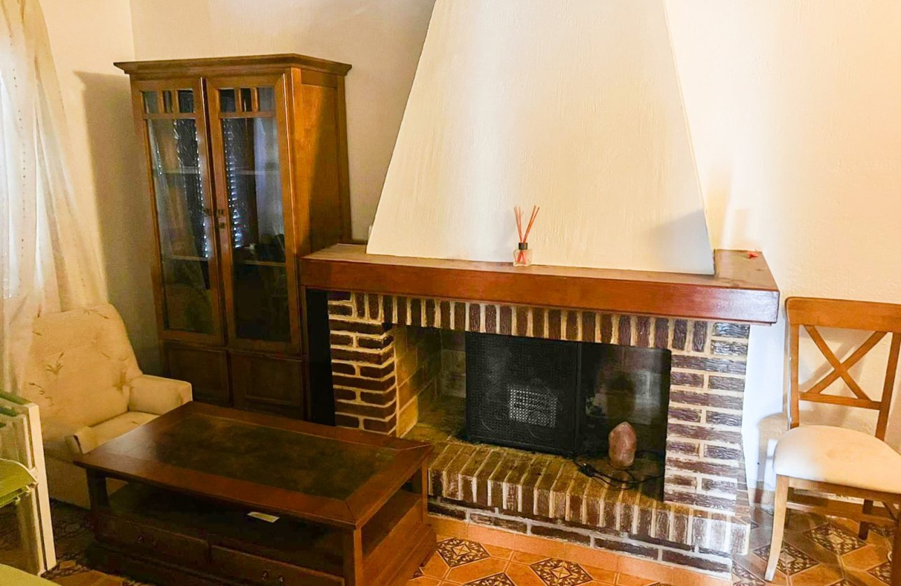 Reventa - Villa / Semi detached - Orihuela Costa - Punta Prima