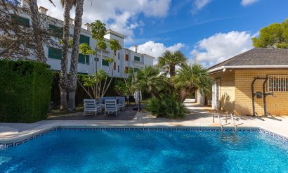 Reventa - Villa - Orihuela Costa - Las Filipinas