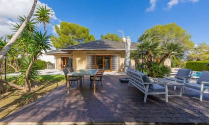 Reventa - Villa - Orihuela Costa - Las Filipinas