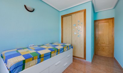 Resale - Apartment / flat - Torrevieja - Parque de Las Naciones