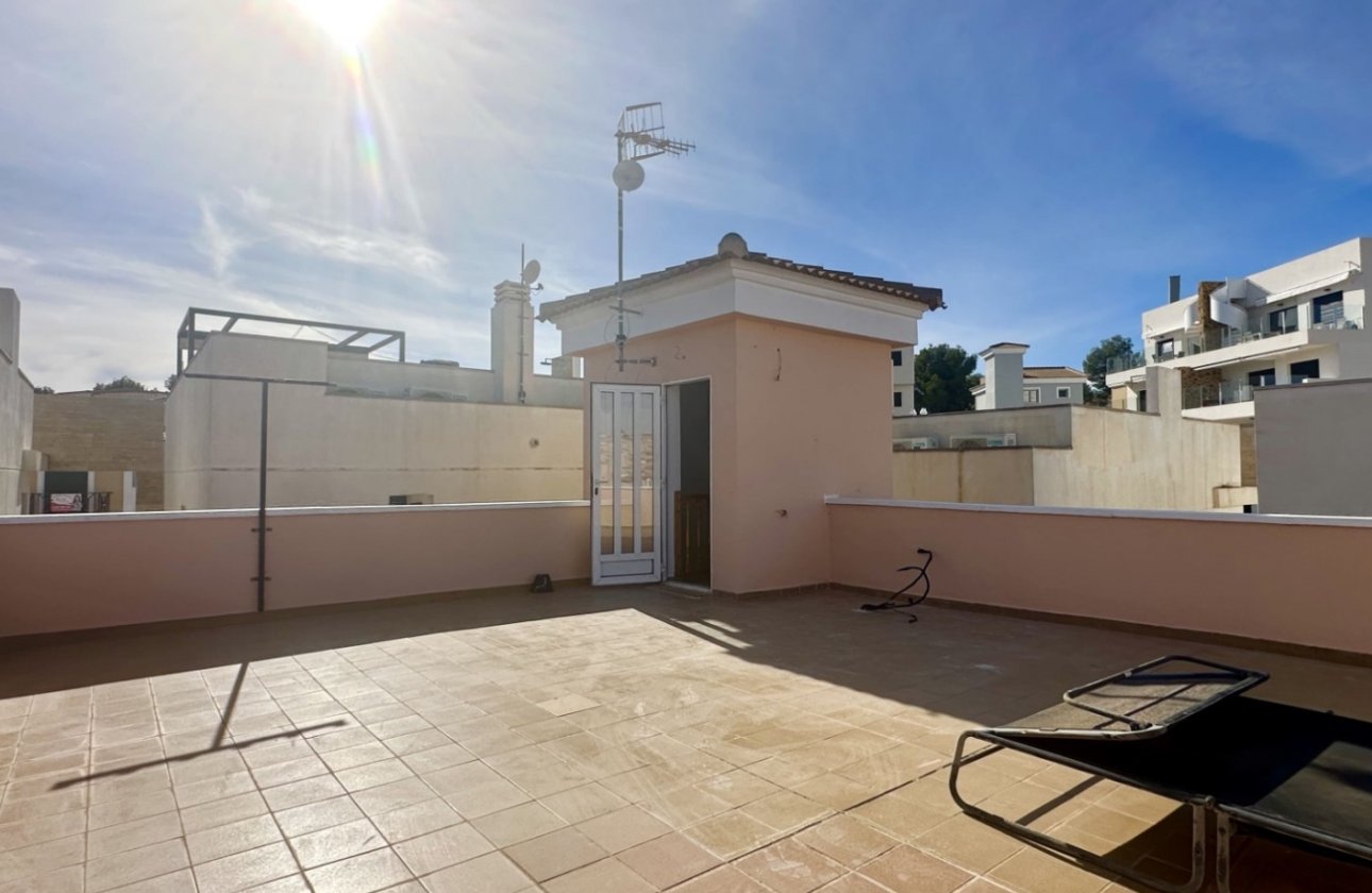 Resale - Villa - Orihuela Costa - Villamartín