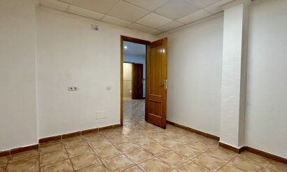 Resale - Villa - Orihuela Costa - Villamartín