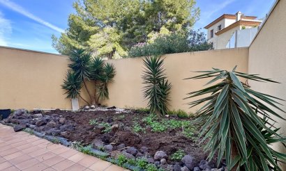 Resale - Villa - Orihuela Costa - Villamartín