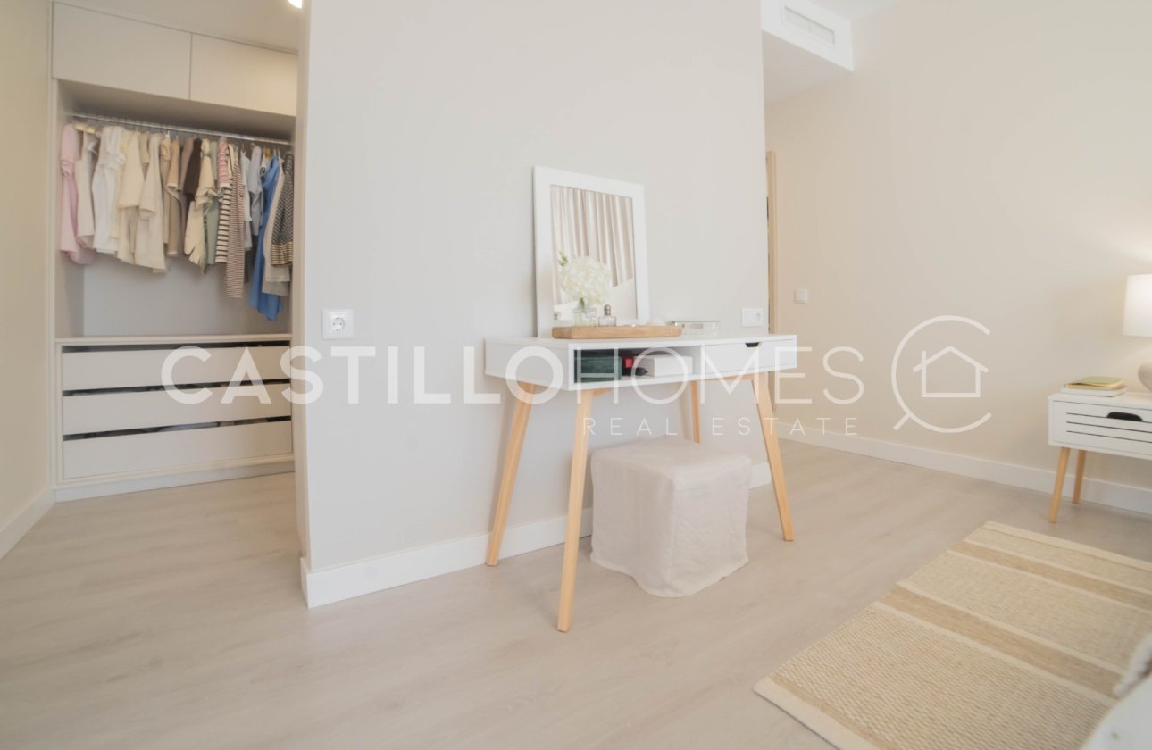 Resale - Villa - Orihuela Costa - Orihuela