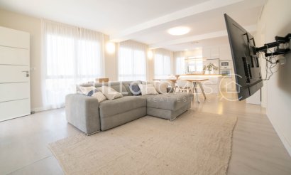 Resale - Villa - Orihuela Costa - Orihuela