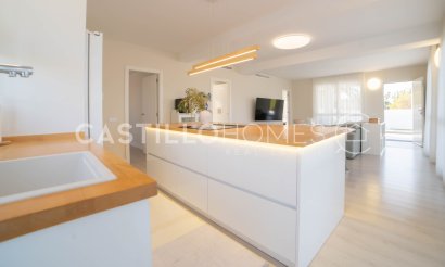 Resale - Villa - Orihuela Costa - Orihuela