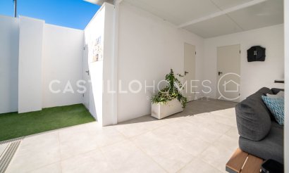 Resale - Villa - Orihuela Costa - Orihuela