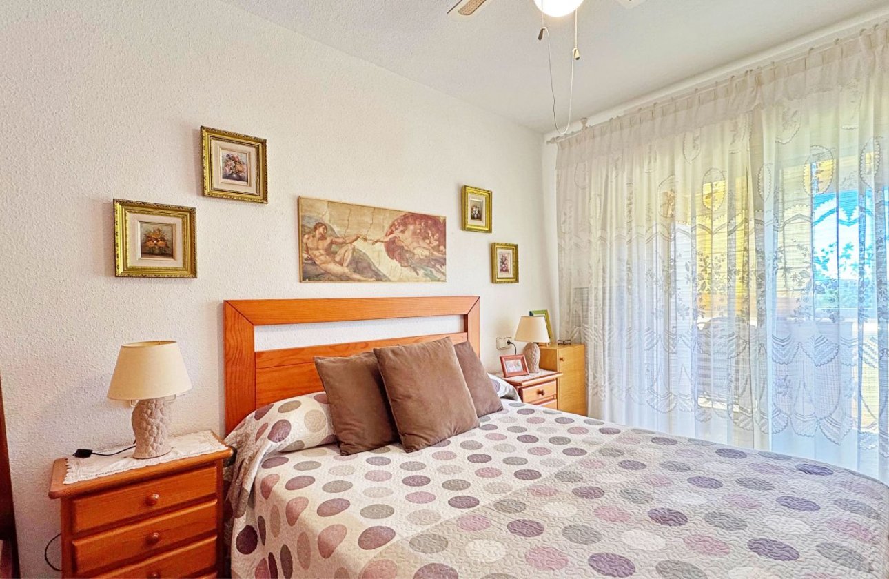 Resale - Apartment / flat - Torrevieja - Rocio del Mar